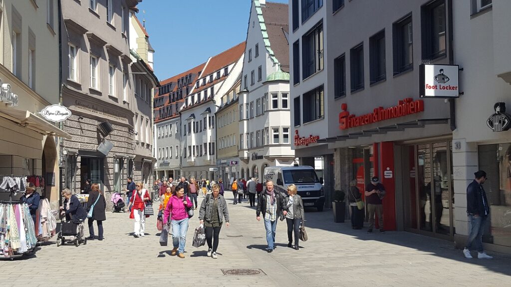 Attraktive Fußgängerzone Annastraße