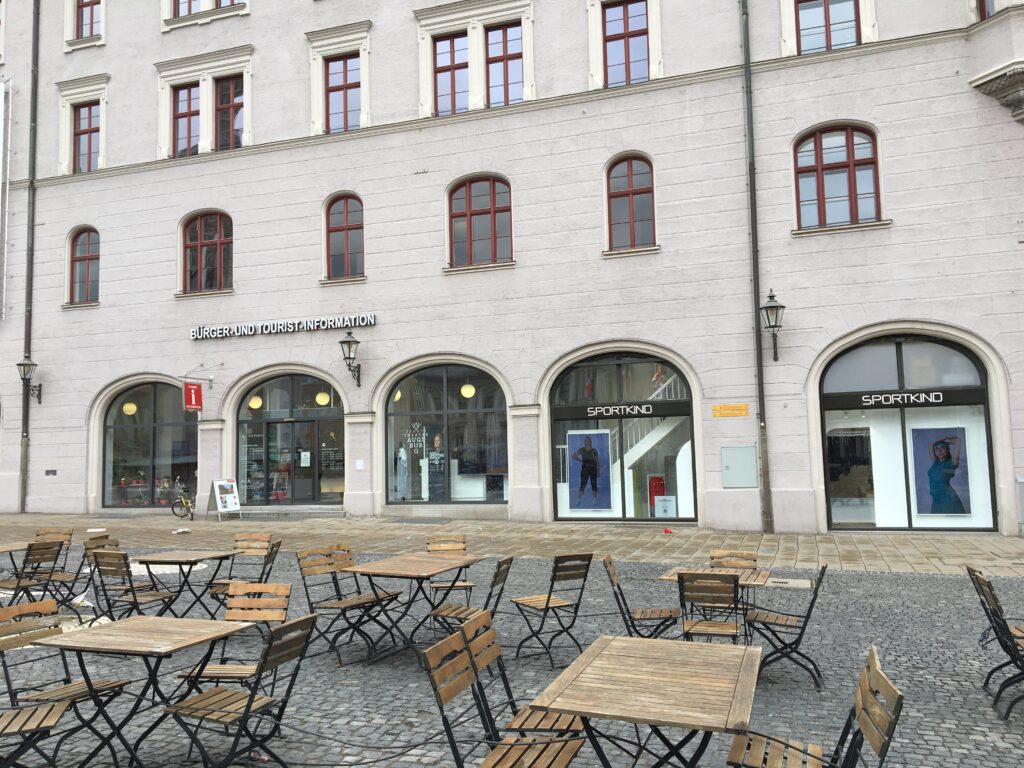 Augsburg Rathausplatz 2023_Foto cima