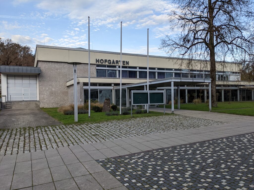 PXL_20221108_144249022