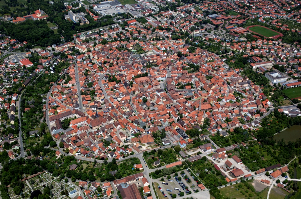Bad Windsheim von Süden © NürnbergLuftbild